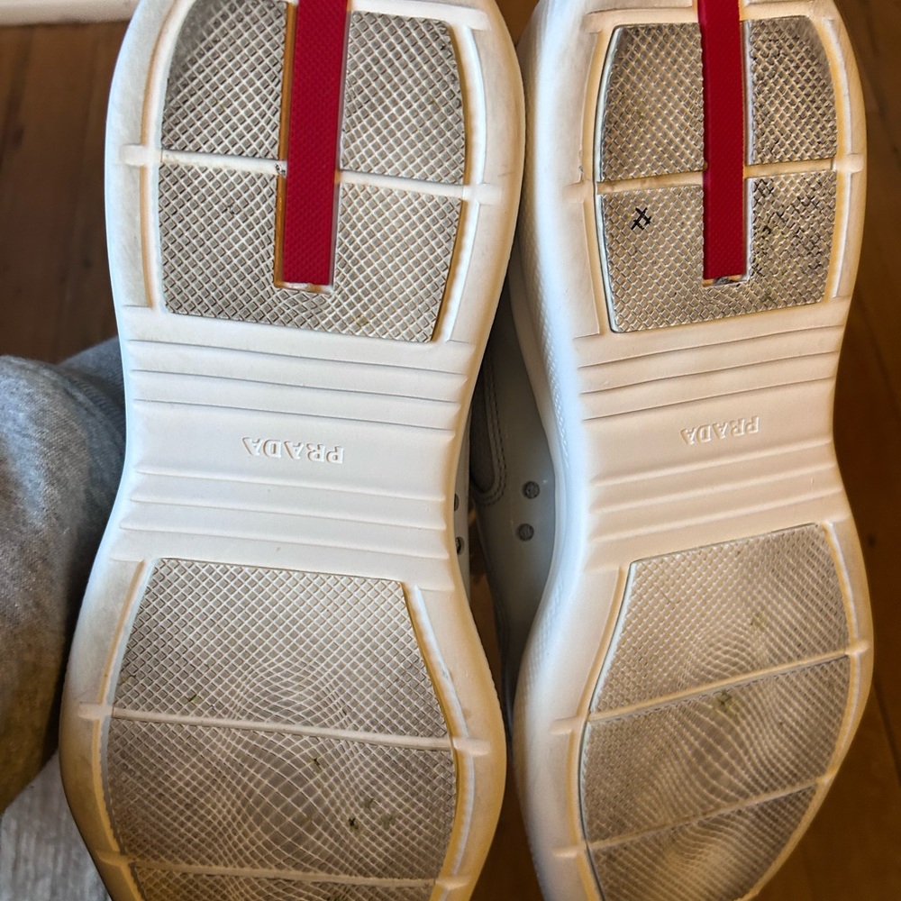 ****GREAT FOR PROM SEASON****
Prada Men's Light Gray Patent Sneakers - Picture 6 of 8
